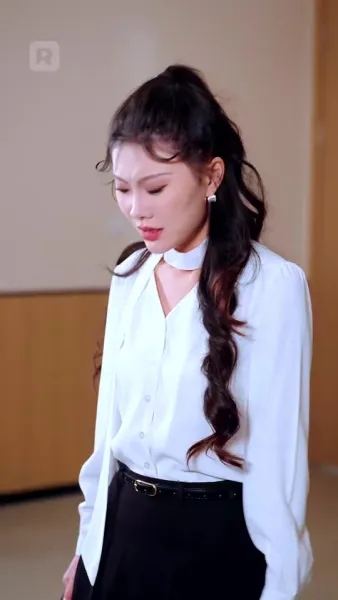 วิวาห์พิษ เกมเงินและการทรยศ