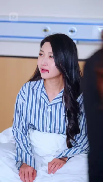 วิวาห์พิษ เกมเงินและการทรยศ