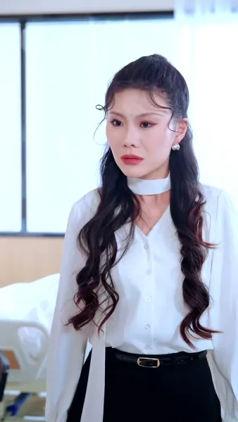 วิวาห์พิษ เกมเงินและการทรยศ