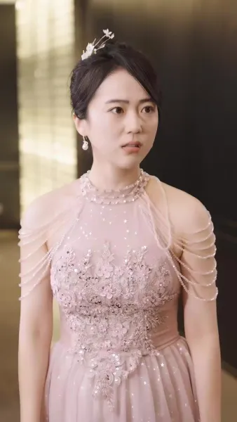 เมียซีอีโอ คุมออฟฟิศ