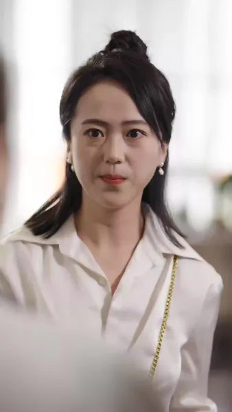 เมียซีอีโอ คุมออฟฟิศ