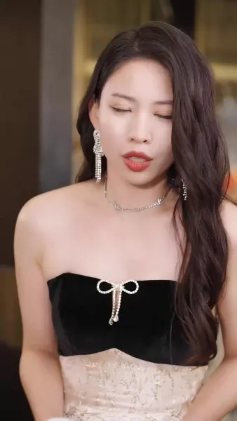 เมียซีอีโอ คุมออฟฟิศ