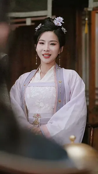 อดีตสามีผู้ตายไปแล้วกลับมาชิงสมบัติ