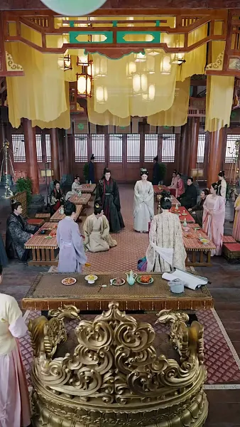 อดีตสามีผู้ตายไปแล้วกลับมาชิงสมบัติ