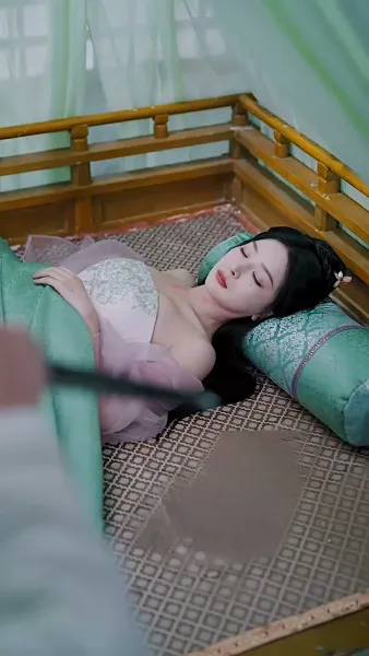 อดีตสามีผู้ตายไปแล้วกลับมาชิงสมบัติ