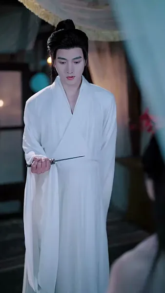 อดีตสามีผู้ตายไปแล้วกลับมาชิงสมบัติ