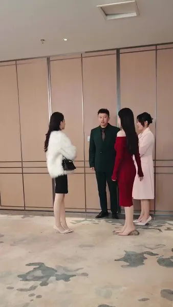 วิวาห์ว้าวุ่น