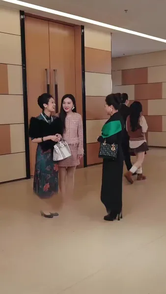 วิวาห์ว้าวุ่น