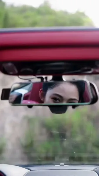 พระมเหสีอ้วนป่วนวัง