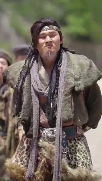 พระมเหสีอ้วนป่วนวัง