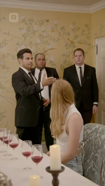 นั่งลงและถ่อมตัว