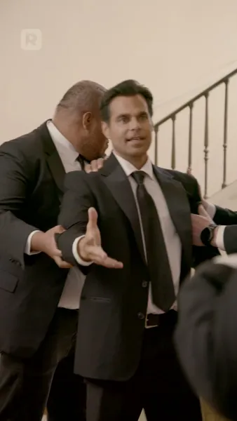 นั่งลงและถ่อมตัว