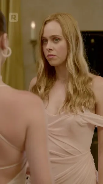 นั่งลงและถ่อมตัว