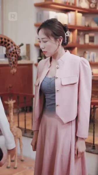 ทายาทสองหน้ากับคุณป้าสี่ท่านสุดแกร่ง