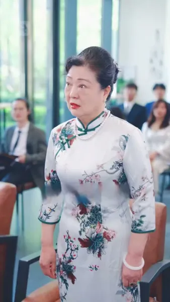 ทายาทสองหน้ากับคุณป้าสี่ท่านสุดแกร่ง