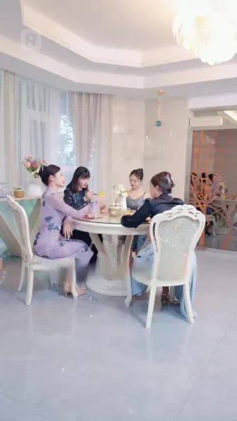 ทายาทสองหน้ากับคุณป้าสี่ท่านสุดแกร่ง