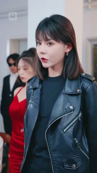 ทายาทสองหน้ากับคุณป้าสี่ท่านสุดแกร่ง