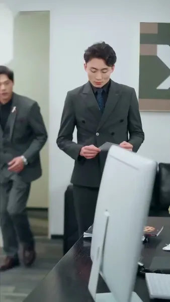 เมื่อท่านประธานจำภรรยาผิด