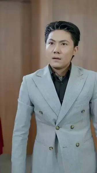 สาวยากจนค้นพบพ่อเศรษฐีพันล้าน