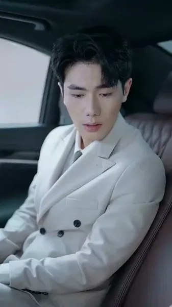 สาวยากจนค้นพบพ่อเศรษฐีพันล้าน