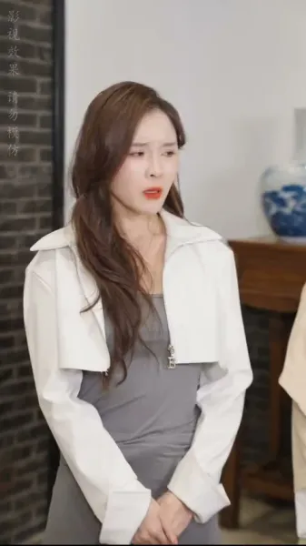  ลูกสาวมหาเศรษฐีเปิดตัวไม่ได้แล้ว