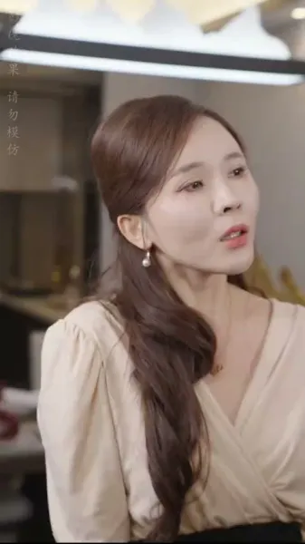  ลูกสาวมหาเศรษฐีเปิดตัวไม่ได้แล้ว