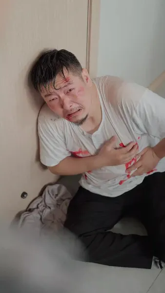 ความมืดใต้ดวงอาทิตย์