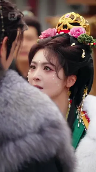 เกิดใหม่ ใต้แสงจันทร์ที่มืดมิด