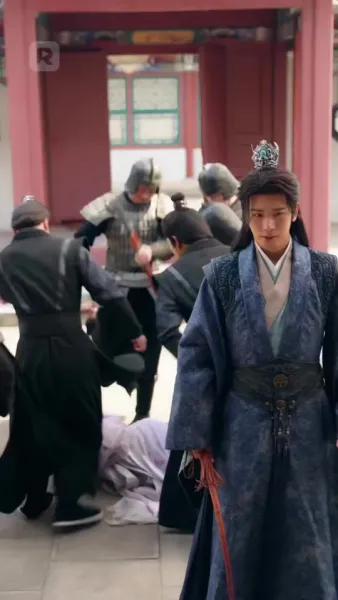 เกิดใหม่ ใต้แสงจันทร์ที่มืดมิด