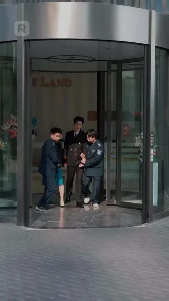 รักยังค้างบนรันเวย์