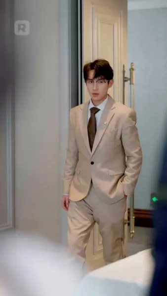 รักยังค้างบนรันเวย์