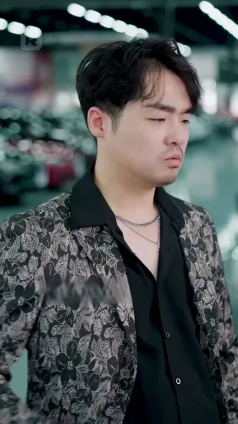 พ่อแม่ผมเป็นมหาเศรษฐีจริงๆ