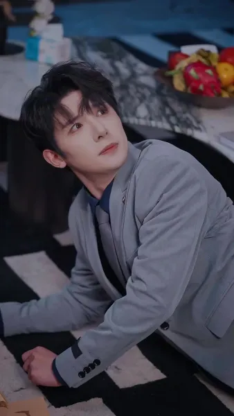 รักอยู่ใกล้แค่เอื้อม