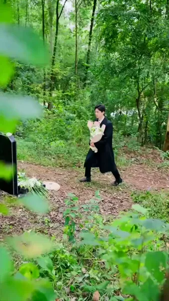 หัวใจยังเป็นของเธอ