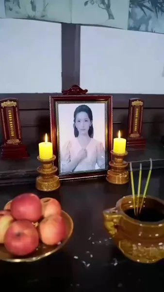 หัวใจยังเป็นของเธอ