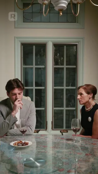 รักนอกสนาม