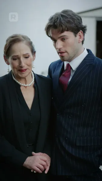 รักนอกสนาม