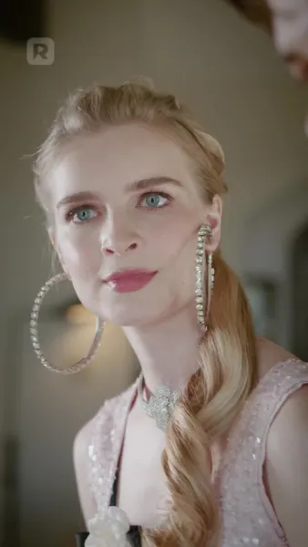 รักนอกสนาม