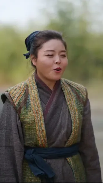 กราบเรียนแม่ทัพ เมียวุ่นปลูกนา