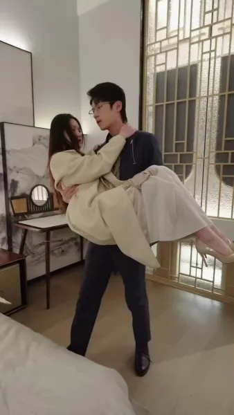 เมียผม เป็นจิตรกรตัวแม่