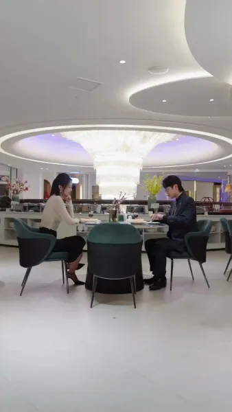 เมียผม เป็นจิตรกรตัวแม่