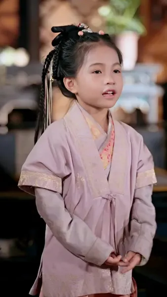 เปิดเกมยุคอดอยาก ฉันเลี้ยงดูท่านอ๋องด้วยมิติเก็บของ