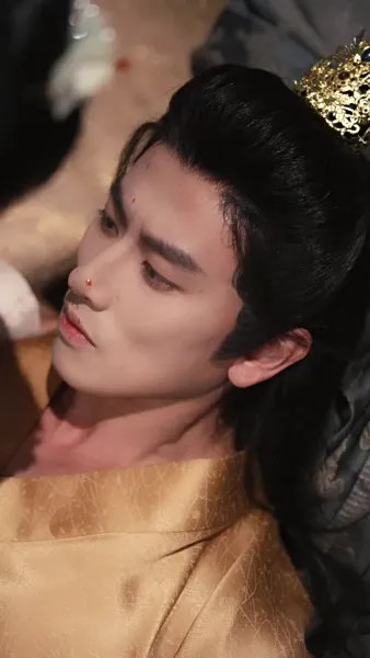 ศึกรักลวงบัลลังก์