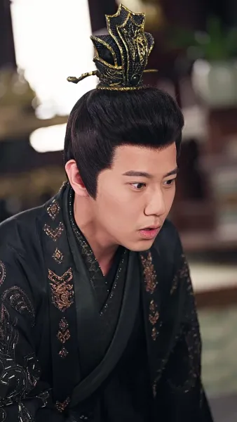 ศึกรักลวงบัลลังก์