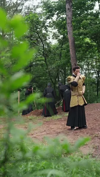 ศึกรักลวงบัลลังก์