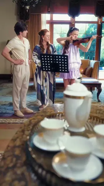 ทายาทสาวผู้หวนคืน