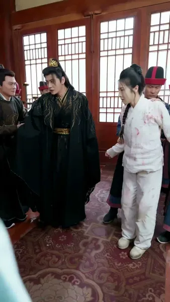 หงส์คืนบัลลังก์