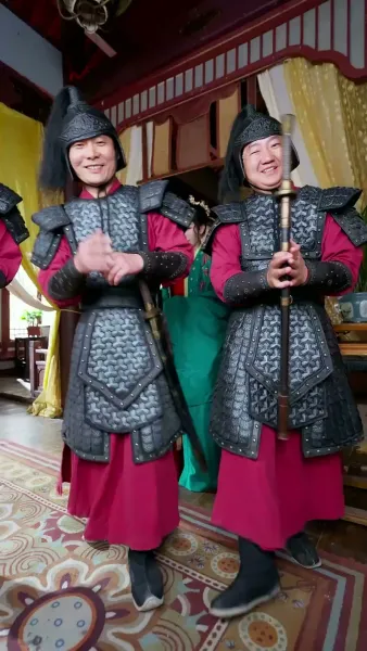 หงส์คืนบัลลังก์