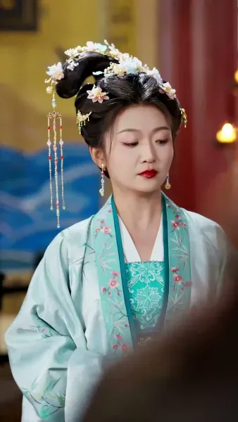 หงส์คืนบัลลังก์