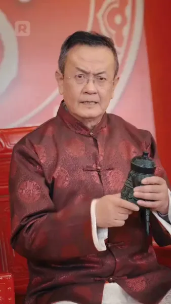 มังกรผงาดฟ้า